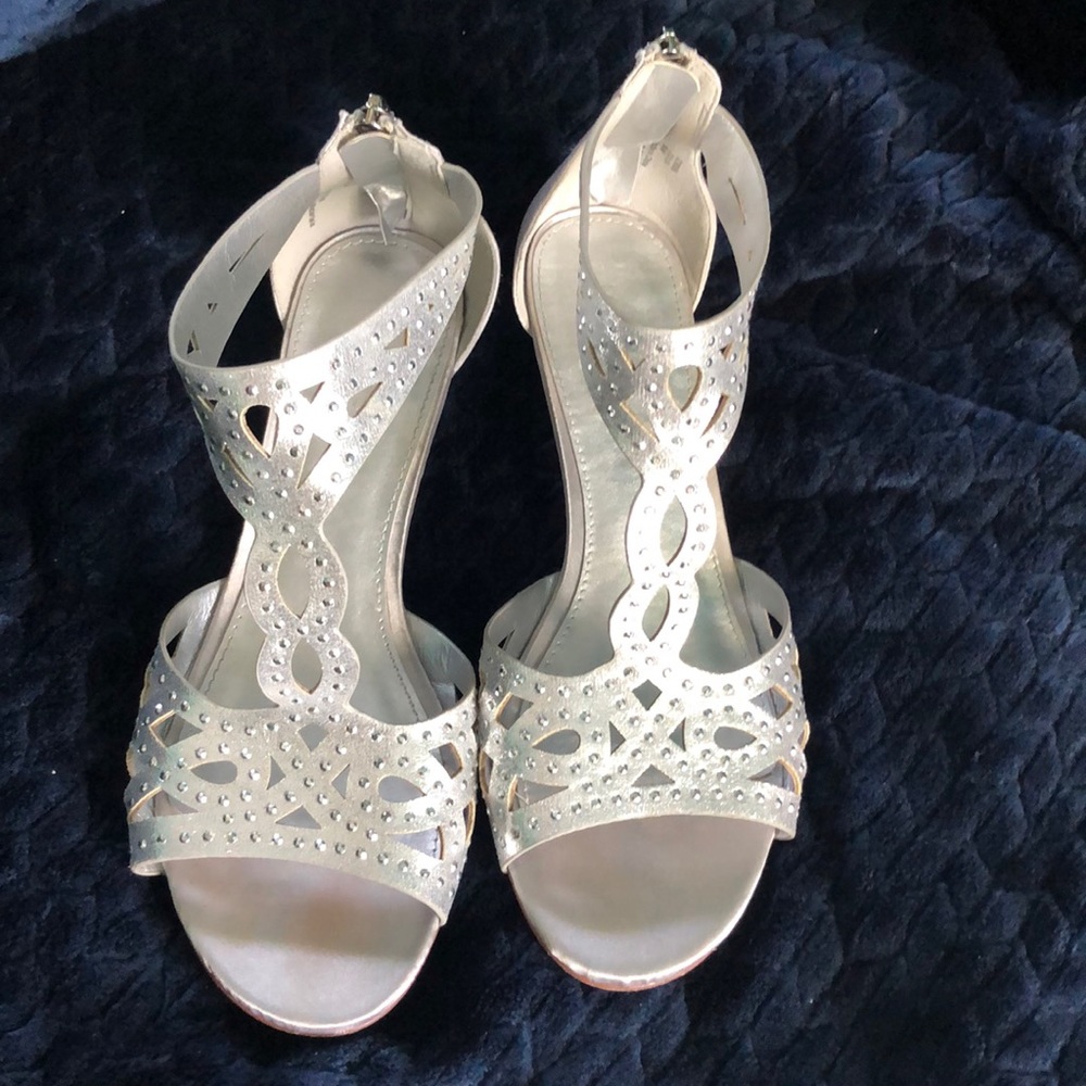 Maripé Sliver Sparkle Heels